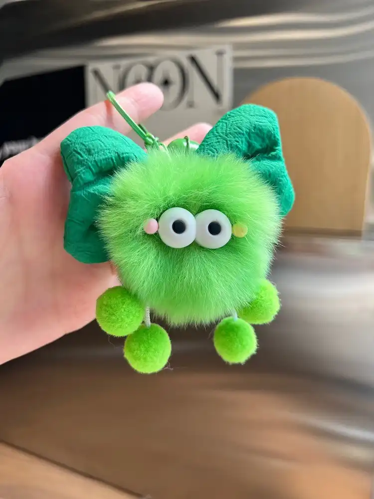 Bow-shaped Plush Car Key Chain 13 Bow-shaped Plush Car Key Chain 13