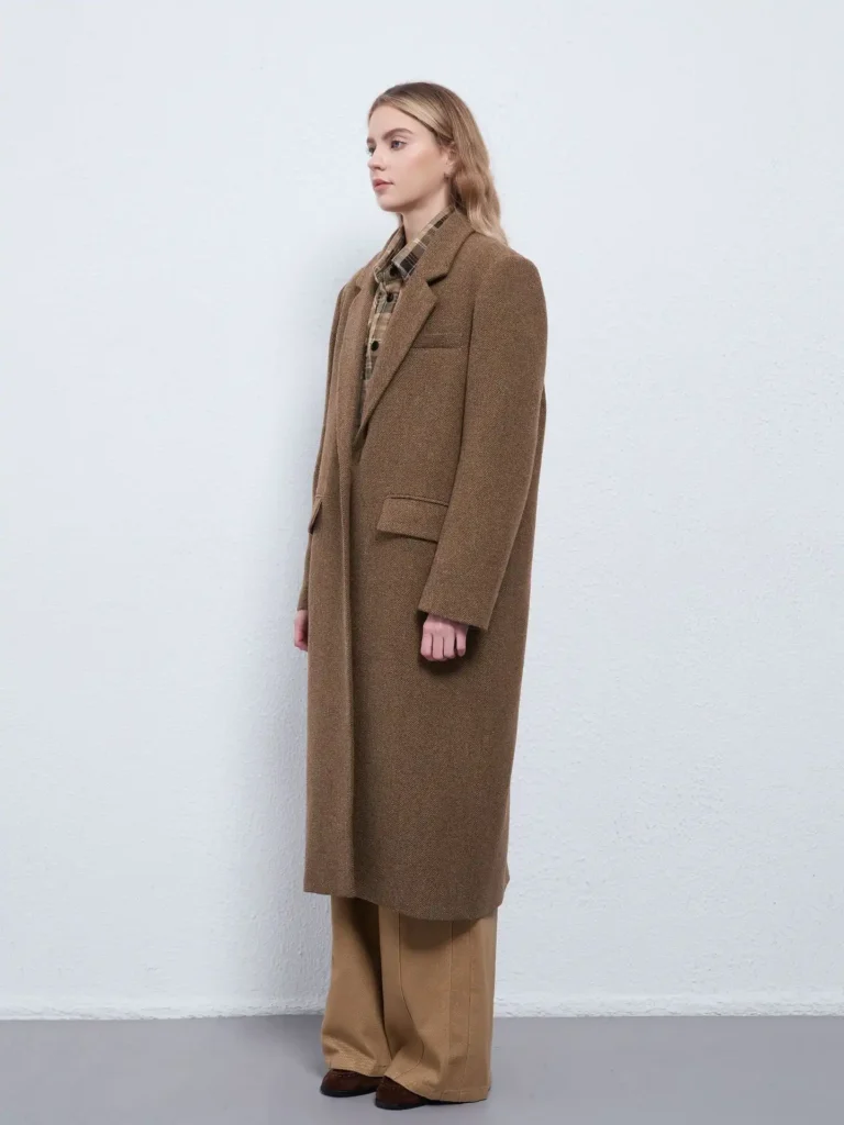 Longer Length Thickened Wool Coat for Women 04