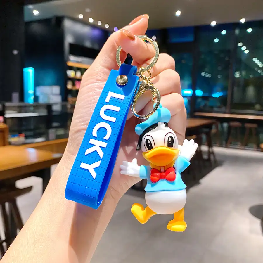 Mickey and Minnie Keychain 04