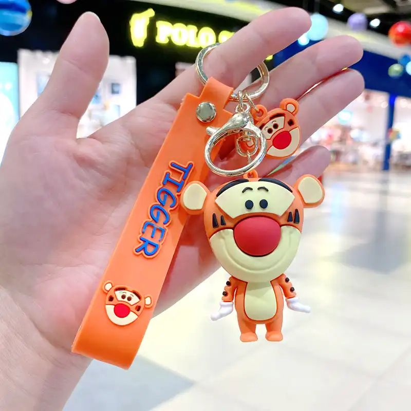 Mickey and Minnie Keychain 05