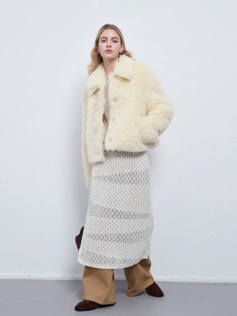 Shearling Coat with Lapel Collar 01